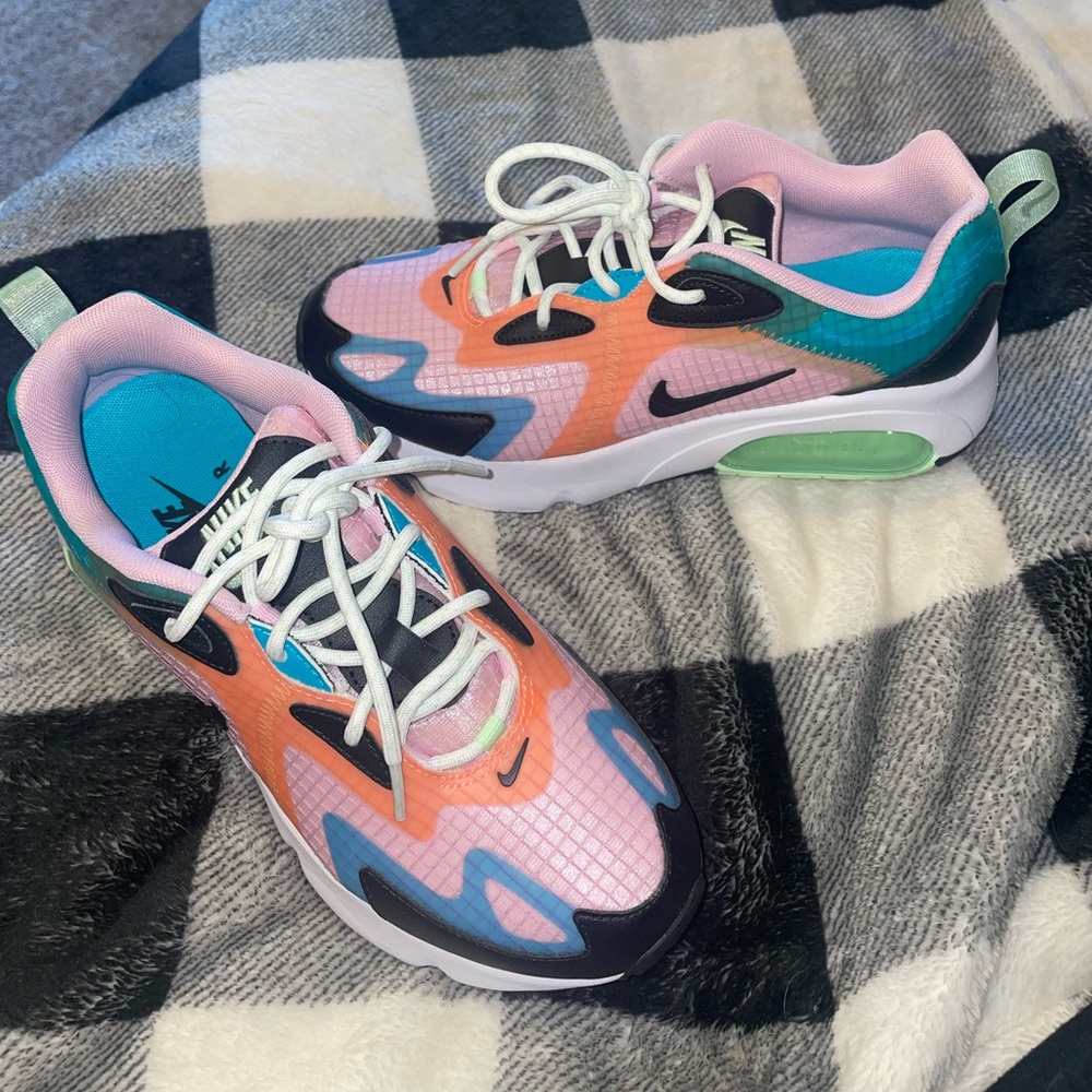 Nike Air Max 200 SE LT Arctic Pink Women’s